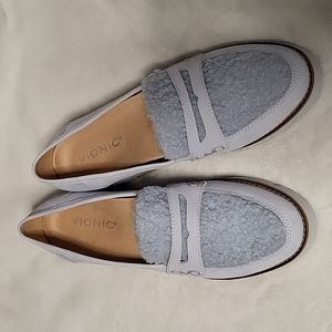 VIONIC Arctic Ice Faux Shearling Loafer size 7.5